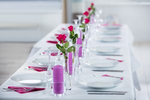 flowers display on restaurant table 